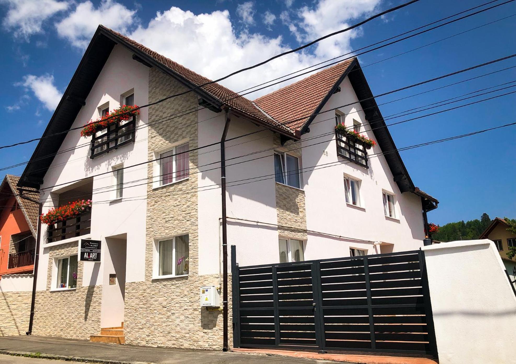 Pensiunea Aliart Maison d'hôtes Zărneşti